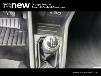 Photo 21 du bon plan RENAULT Clio 1.5 Blue dCi 100ch Evolution - 24 occasion à 17990 €