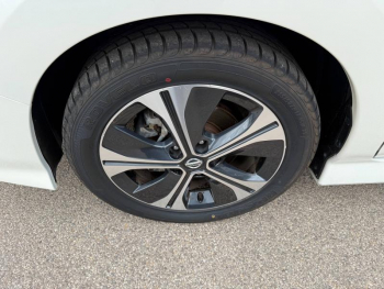 Photo 8 du bon plan NISSAN Leaf 150ch 40kWh Tekna 21.5 occasion à 15900 €