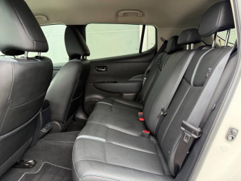 Photo 27 du bon plan NISSAN Leaf 150ch 40kWh Tekna 21.5 occasion à 15900 €