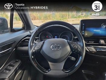 Photo 13 du bon plan TOYOTA C-HR 122h Dynamic 2WD E-CVT occasion à 17490 €