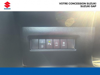 Photo 3 du bon plan SUZUKI Swift 1.2 Dualjet Hybrid 83ch PrivilÃ¨ge occasion à 15990 €