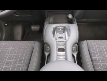 Photo 19 du bon plan HONDA ZR-V 2.0 i-MMD 184ch e:HEV Executive occasion à 36900 €