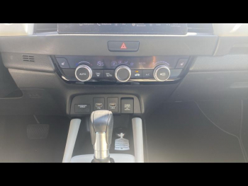 Photo 17 du bon plan HONDA Jazz 1.5 i-MMD 109ch e:HEV Style occasion à 19500 €