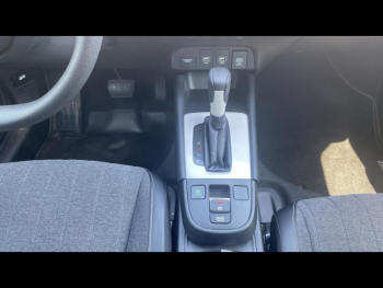 Photo 14 du bon plan HONDA Jazz 1.5 i-MMD 109ch e:HEV Executive occasion à 18890 €