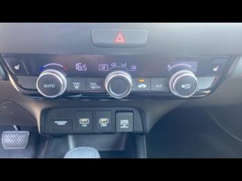 Photo 20 du bon plan HONDA Jazz 1.5 i-MMD 109ch e:HEV Executive occasion à 18890 €