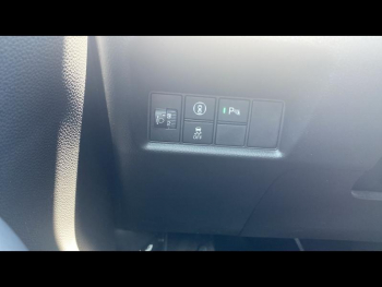 Photo 25 du bon plan HONDA Jazz 1.5 i-MMD 109ch e:HEV Executive occasion à 18890 €