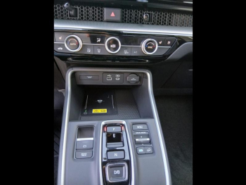 Photo 16 du bon plan HONDA CR-V 2.0 i-MMD 184ch e:PHEV Advance Tech 2WD occasion à 49900 €