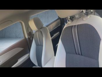 Photo 28 du bon plan HONDA HR-V 1.5 i-MMD 131ch e:HEV Advance Style occasion à 24890 €