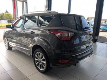 Photo 8 du bon plan FORD Kuga 1.5 Flexifuel-E85 150ch Stop&Start Vignale 4x2 BVA Euro6.2 occasion à 16990 €
