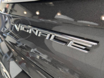 Photo 14 du bon plan FORD Kuga 1.5 Flexifuel-E85 150ch Stop&Start Vignale 4x2 BVA Euro6.2 occasion à 16990 €