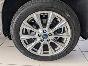 Photo 20 du bon plan FORD Kuga 1.5 Flexifuel-E85 150ch Stop&Start Vignale 4x2 BVA Euro6.2 occasion à 16990 €
