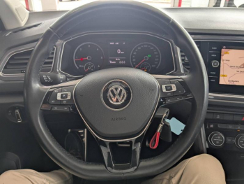 ddf-core-media-H9W3m83021633_2.jpg Photo 2 du bon plan VOLKSWAGEN T-Roc 2.0 TDI 150ch IQ.Drive DSG7 Euro6d-T occasion à 19890 €