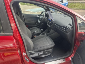 Photo 11 du bon plan FORD Fiesta Active 1.0 EcoBoost 125ch mHEV Active X occasion à 15490 €