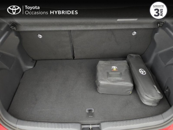 Photo 10 du bon plan TOYOTA Yaris 116h Design 5p MY22 occasion à 19690 €