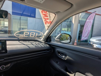Photo 18 du bon plan HONDA ZR-V 2.0 i-MMD 184ch e:HEV Advance occasion à 41890 €