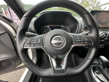Photo 12 du bon plan NISSAN Juke 1.6 Hybrid 143ch N-Connecta 2023 occasion à 24490 €