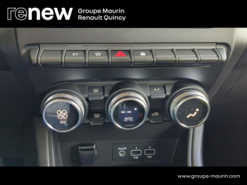 Photo 18 du bon plan RENAULT Captur 1.6 E-Tech hybride 145ch Intens -21 occasion à 19990 €