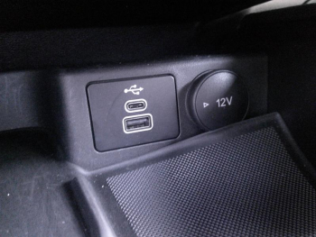 Photo 12 du bon plan FORD Kuga 2.5 Duratec 225ch PHEV ST-Line BVA occasion à 34990 €