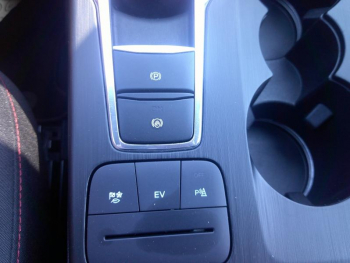 Photo 14 du bon plan FORD Kuga 2.5 Duratec 225ch PHEV ST-Line BVA occasion à 34990 €