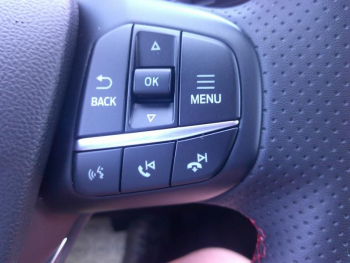 Photo 16 du bon plan FORD Kuga 2.5 Duratec 225ch PHEV ST-Line BVA occasion à 34990 €