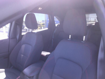 Photo 18 du bon plan FORD Kuga 2.5 Duratec 225ch PHEV ST-Line BVA occasion à 34990 €