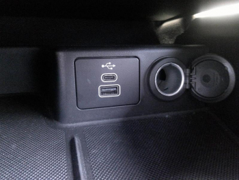 Photo 5 du bon plan FORD Kuga 2.5 Duratec 225ch PHEV ST-Line BVA occasion à 35990 €