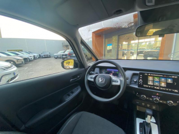 Photo 14 du bon plan HONDA Jazz 1.5 i-MMD 109ch e:HEV Executive occasion à 18900 €