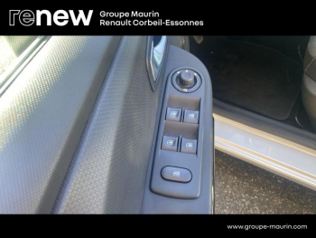 Photo 22 du bon plan RENAULT Clio 1.5 dCi 90ch energy Intens ecoÂ² 90g occasion à 9900 €
