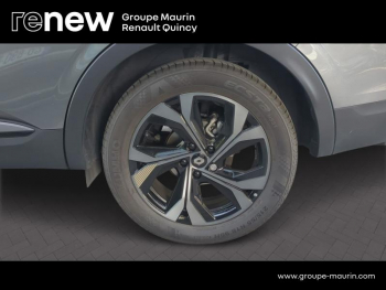 Photo 7 du bon plan RENAULT Arkana 1.6 E-Tech hybride 145ch Engineered -22 occasion à 26490 €