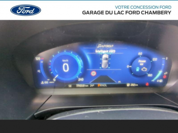 Photo 8 du bon plan FORD Kuga 2.5 Duratec 190ch FHEV Graphite Tech Edition BVA i-AWD occasion à 35990 €