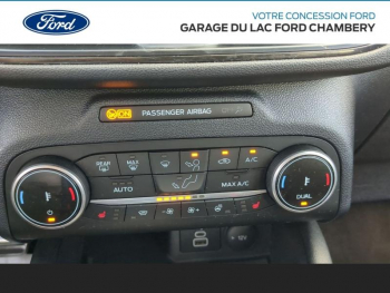 Photo 22 du bon plan FORD Kuga 2.5 Duratec 190ch FHEV Graphite Tech Edition BVA i-AWD occasion à 35990 €