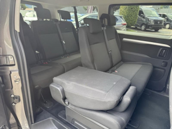 Photo 14 du bon plan TOYOTA ProAce Verso Long 2.0 180 D-4D Dynamic Connect BVA RC23 occasion à 39490 €