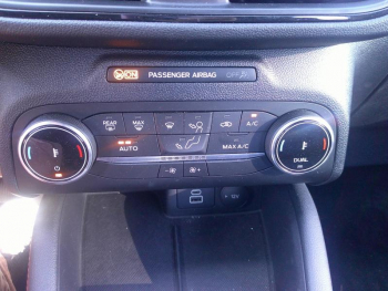 Photo 18 du bon plan FORD Kuga 2.5 Duratec 190ch FHEV E85 ST-Line BVA occasion à 33900 €