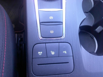 Photo 21 du bon plan FORD Kuga 2.5 Duratec 190ch FHEV E85 ST-Line BVA occasion à 33900 €