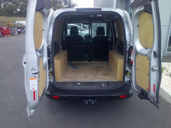 Photo 19 du bon plan FORD Transit Courier VUL 1.0E 100ch Stop&Start Trend occasion à 12900 €