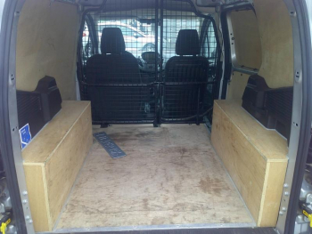 Photo 20 du bon plan FORD Transit Courier VUL 1.0E 100ch Stop&Start Trend occasion à 12900 €