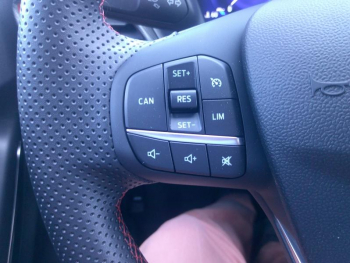 Photo 15 du bon plan FORD Puma 1.0 EcoBoost Hybrid 125ch ST-Line X S&S occasion à 24990 €