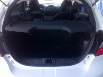 Photo 17 du bon plan FORD Ka+ 1.2 Ti-VCT 85ch Ultimate occasion à 9900 €