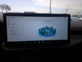 Photo 5 du bon plan FORD Kuga 2.5 Duratec 180ch Hybrid FlexiFuel ST-Line X Powershift occasion à 34900 €