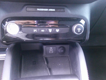 Photo 13 du bon plan FORD Kuga 2.5 Duratec 180ch Hybrid FlexiFuel ST-Line X Powershift occasion à 34900 €