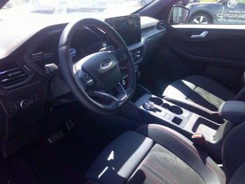 Photo 23 du bon plan FORD Kuga 2.5 Duratec 180ch Hybrid FlexiFuel ST-Line X Powershift occasion à 34900 €