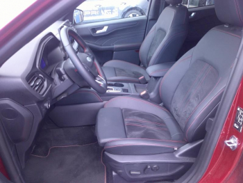 Photo 25 du bon plan FORD Kuga 2.5 Duratec 180ch Hybrid FlexiFuel ST-Line X Powershift occasion à 34900 €