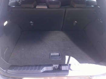 Photo 19 du bon plan FORD Puma 1.0 Flexifuel 125ch S&S mHEV ST-Line occasion à 24490 €