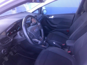 Photo 14 du bon plan FORD Fiesta 1.5 TDCi 85ch Stop&Start Titanium 5p Euro6.2 occasion à 11590 €