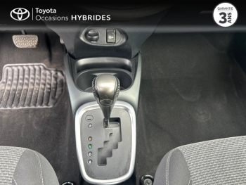 Photo 23 du bon plan TOYOTA Yaris HSD 100h Dynamic TechnoLine 5p occasion à 13990 €