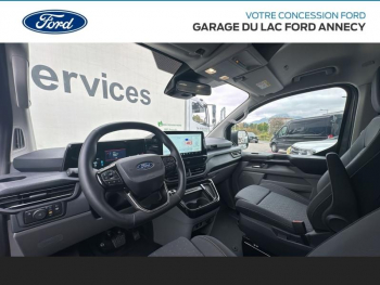 ddf-core-media-ihueV710015183_5.jpg Photo 5 du bon plan FORD Transit Custom Fg VUL 320 L2H1 2.5 Duratec 232ch Hybride rechargeable Limited CVT occasion à 49990 €