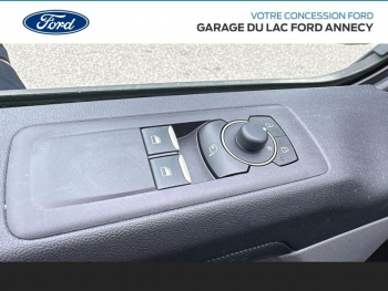 ddf-core-media-34k6EA10015183_18.jpg Photo 18 du bon plan FORD Transit Custom Fg VUL 320 L2H1 2.5 Duratec 232ch Hybride rechargeable Limited CVT occasion à 49990 €