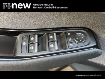 Photo 15 du bon plan RENAULT Austral 1.2 E-Tech full hybrid 200ch Evolution - 24 occasion à 29800 €