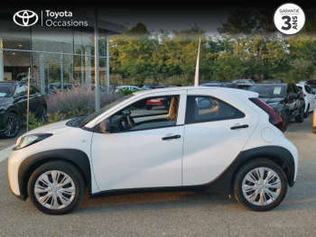 Photo 3 du bon plan TOYOTA Aygo X 1.0 VVT-i 72ch Active Business occasion à 12989 €