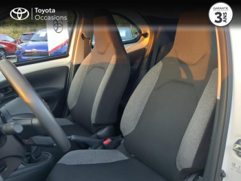 Photo 11 du bon plan TOYOTA Aygo X 1.0 VVT-i 72ch Active Business occasion à 12989 €